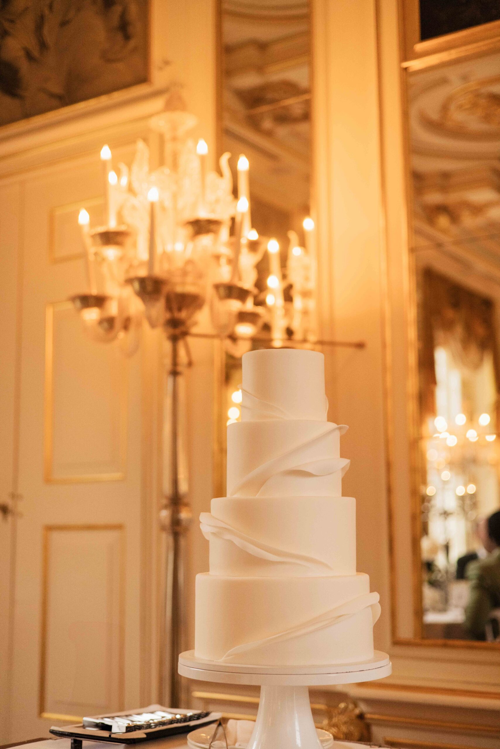 bruidstaart minimal look